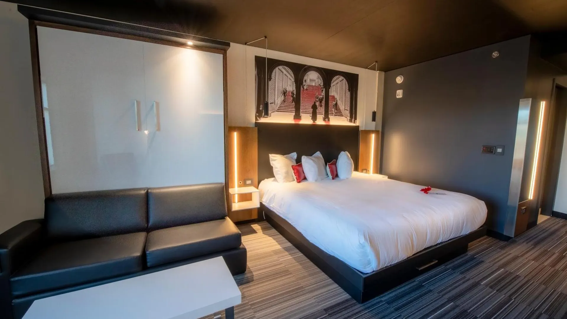 Grand Times Hotel - Aeroport De Quebec