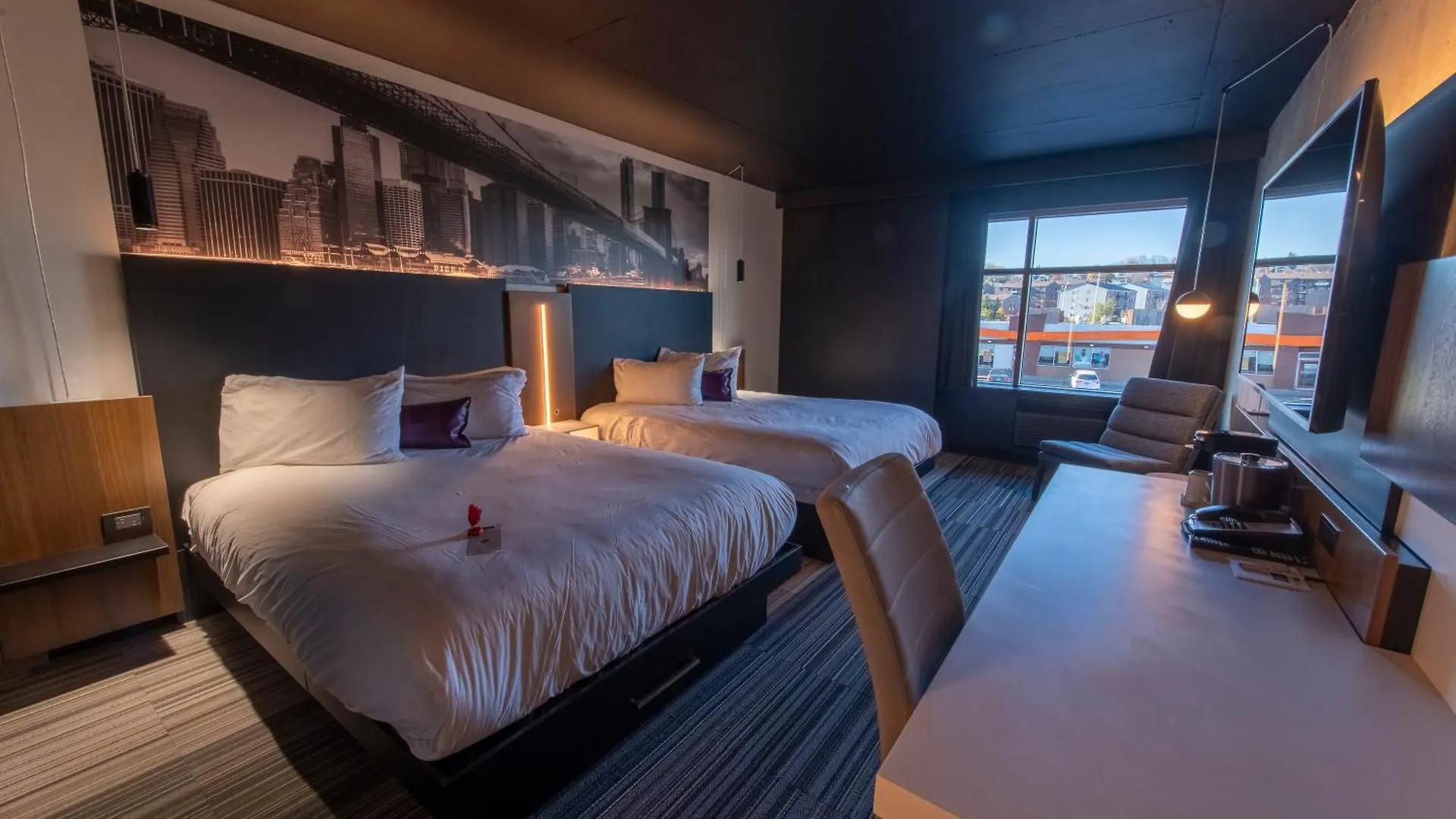Grand Times Hotel - Aeroport De Quebec Canada