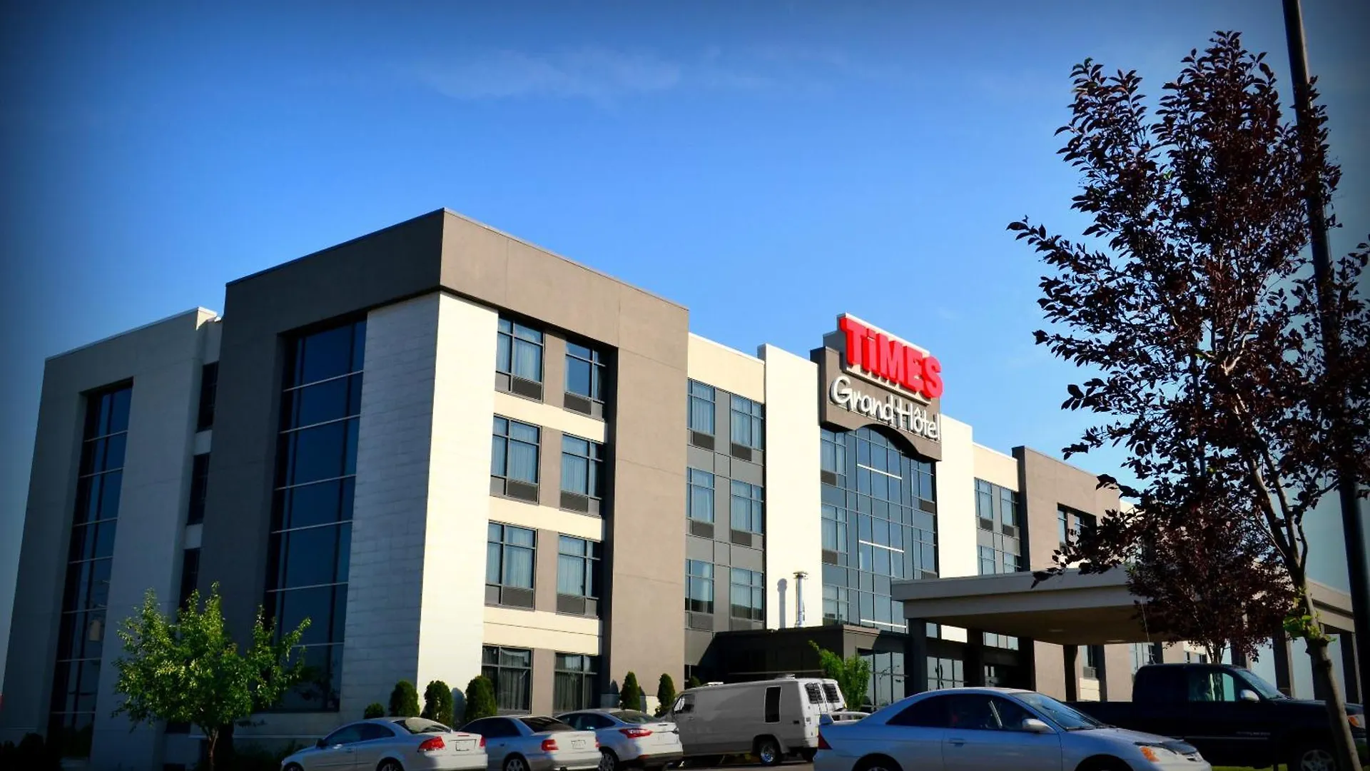 Grand Times Hotel - Aeroport De Quebec