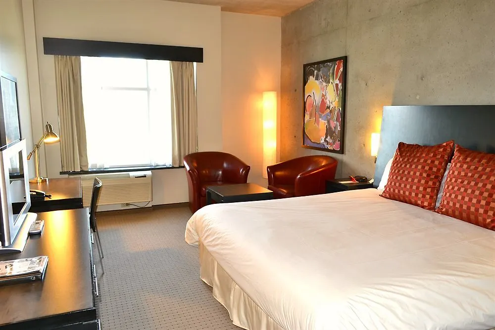 Grand Times Hotel - Aeroport De Quebec