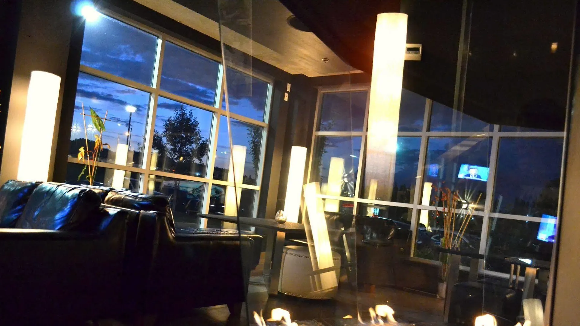 Grand Times Hotel - Aeroport De Quebec